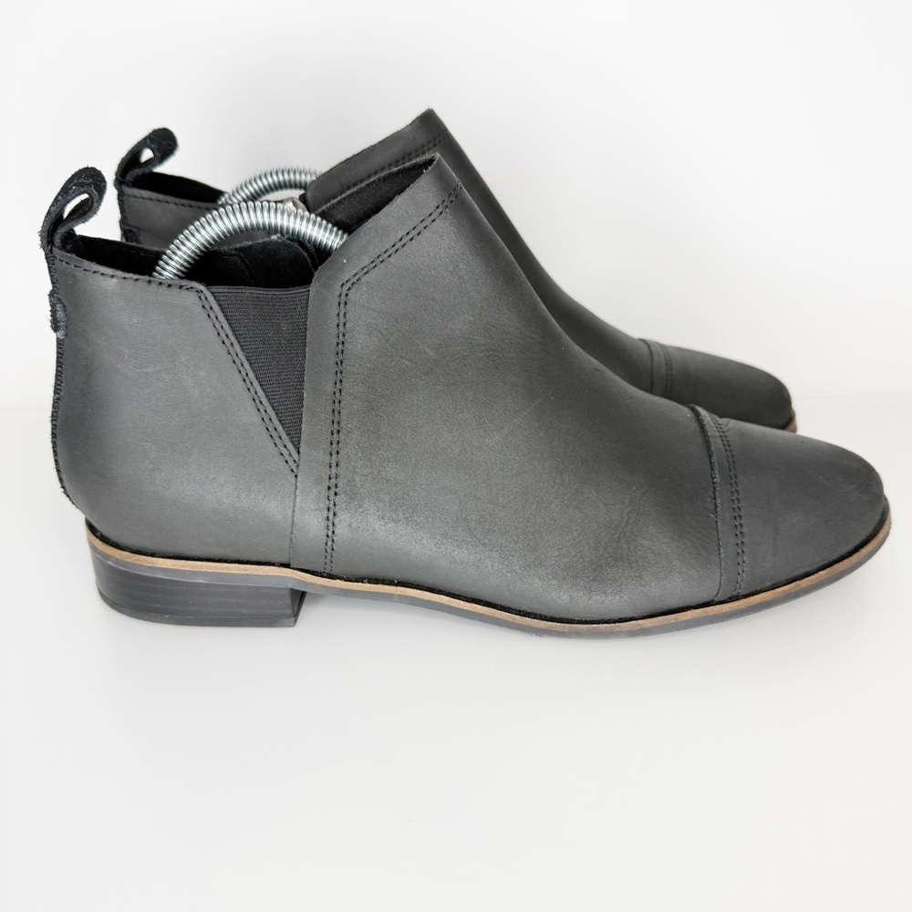Toms Black Smooth Waxy Leather Reese Heeled Ankle Boot Women’s 11